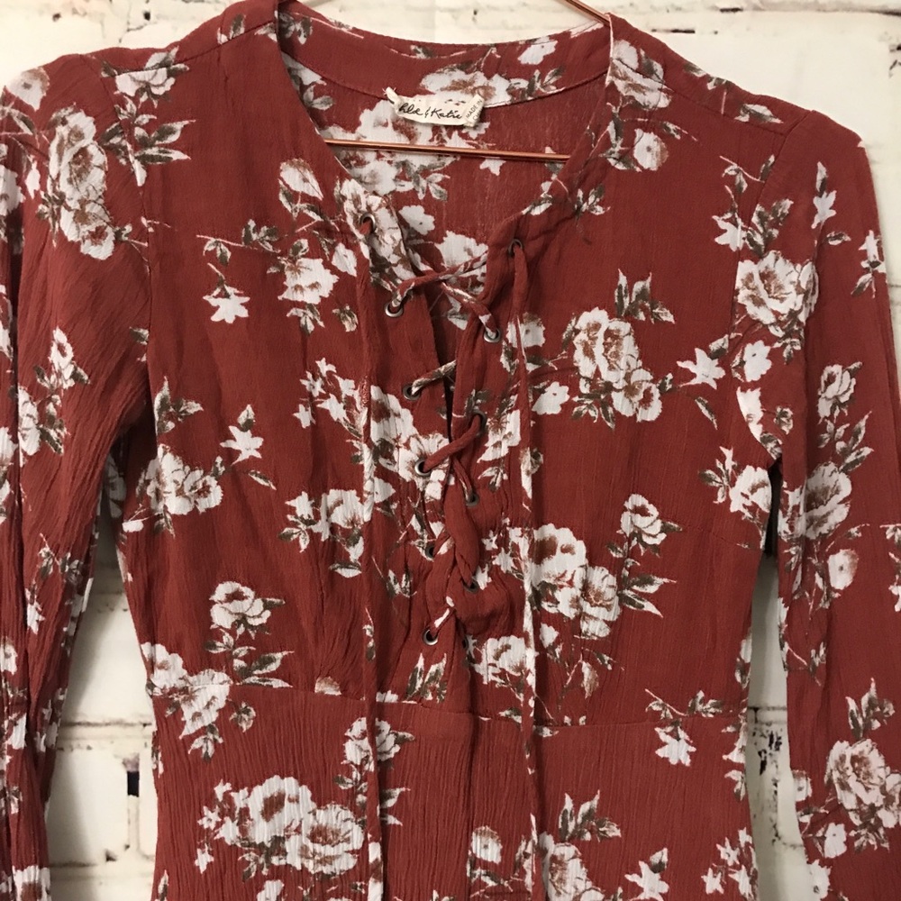 Chloe & Katie dress - Picture 2 of 4